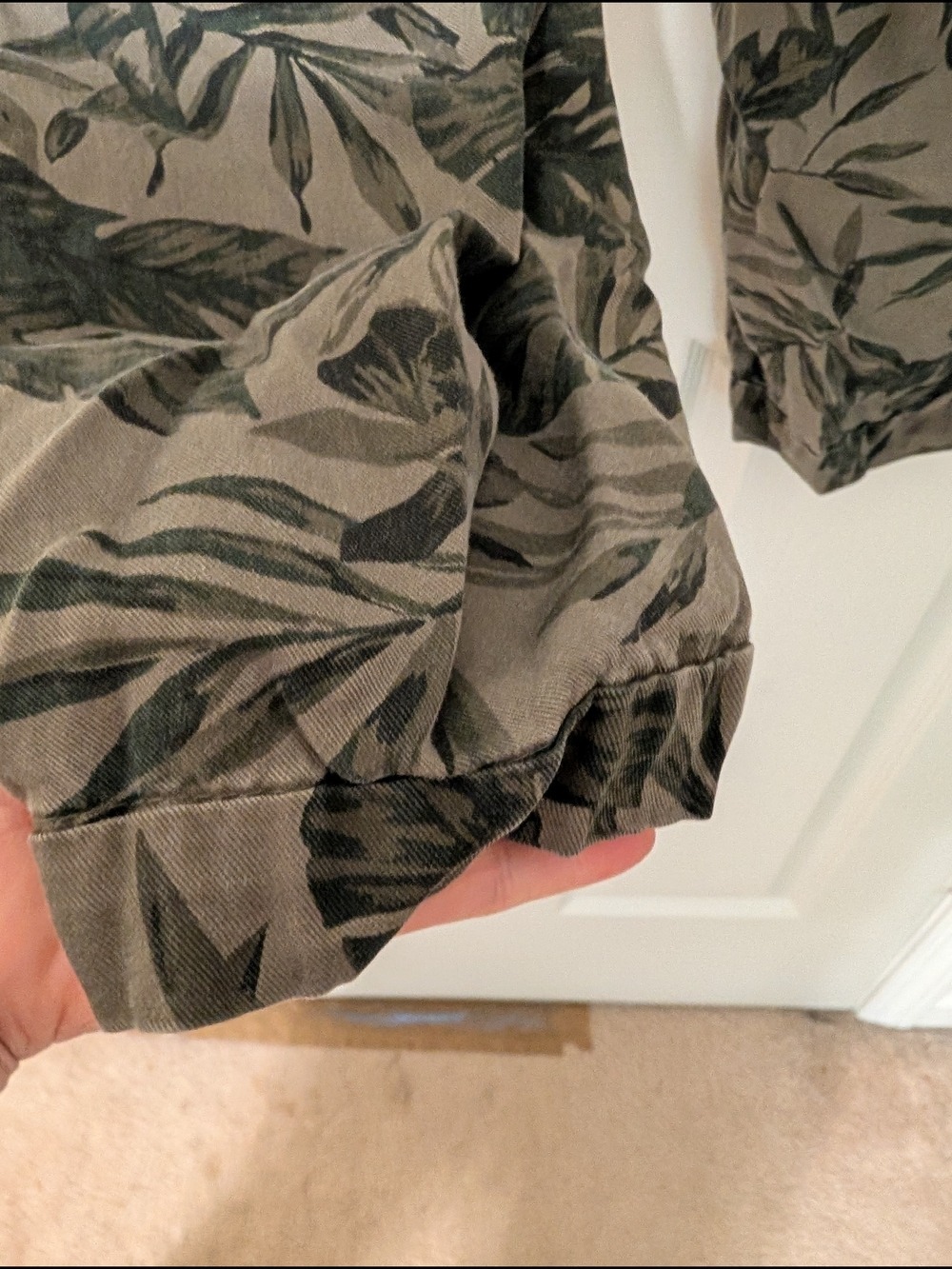 Old Navy Gray Jogger Pants Tropical Print - Picture 7 of 9